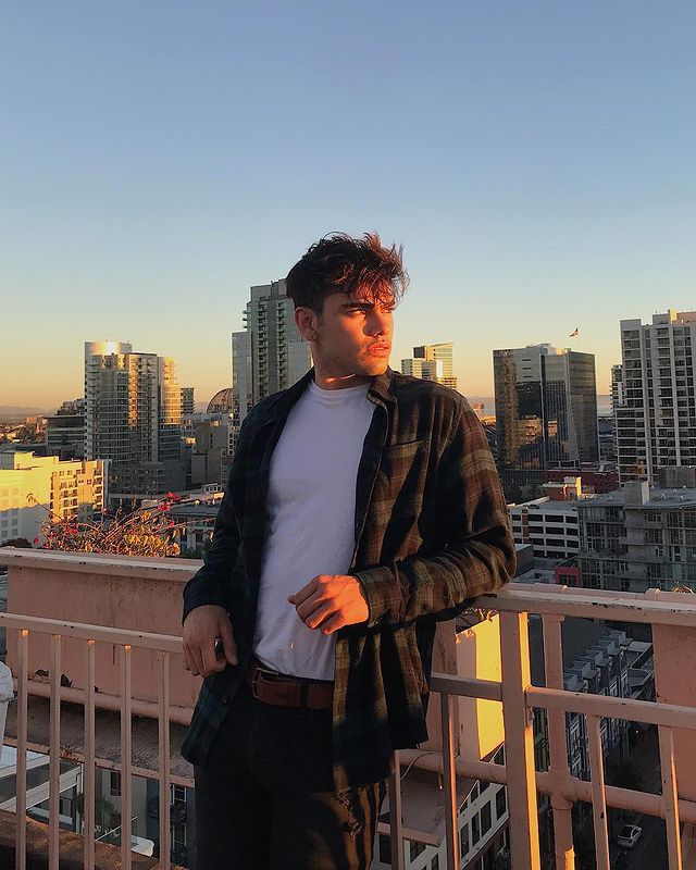 Abel Carden Girlfriend, Net Worth, Wiki, Age, Height And Much More ...