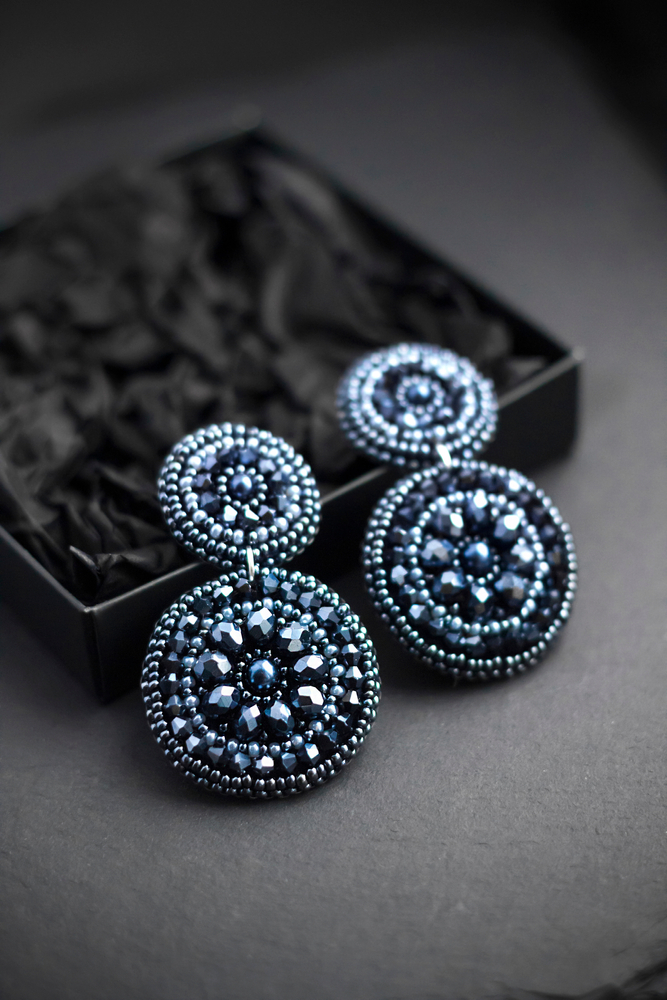 earrings – Dazzling The Red Carpet: Celebrity Jewelry Trends – World Tech Power